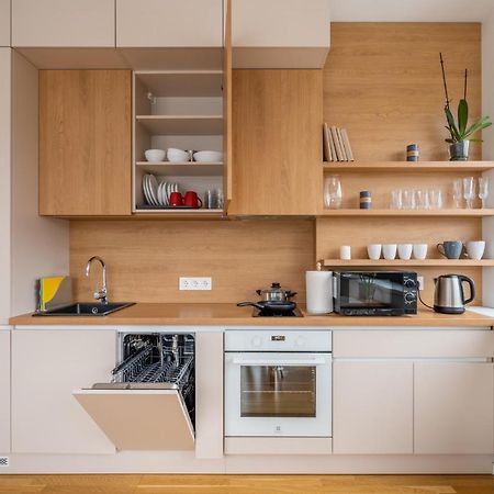 1-Bedroom Penthouse With Underground Parking ريغا المظهر الخارجي الصورة