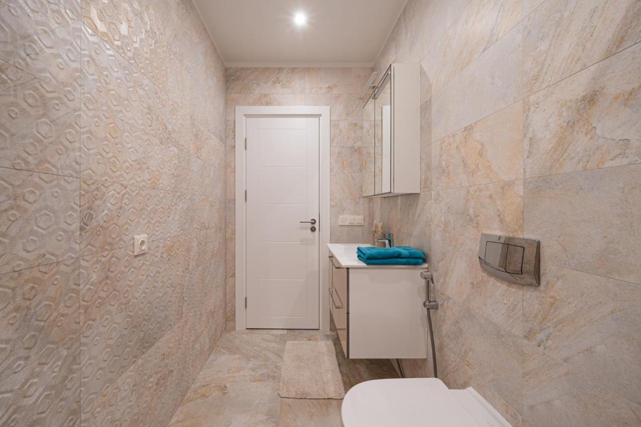 1-Bedroom Penthouse With Underground Parking ريغا المظهر الخارجي الصورة